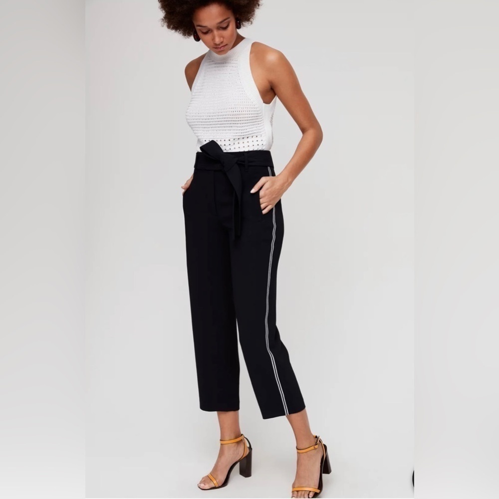 [10] NWT Wilfred Aritzia Jallade Pant in Black with White Stripe Wide Leg Crop